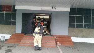 evakuatsiya-iz-shkolyi-5-birobidzhana-2